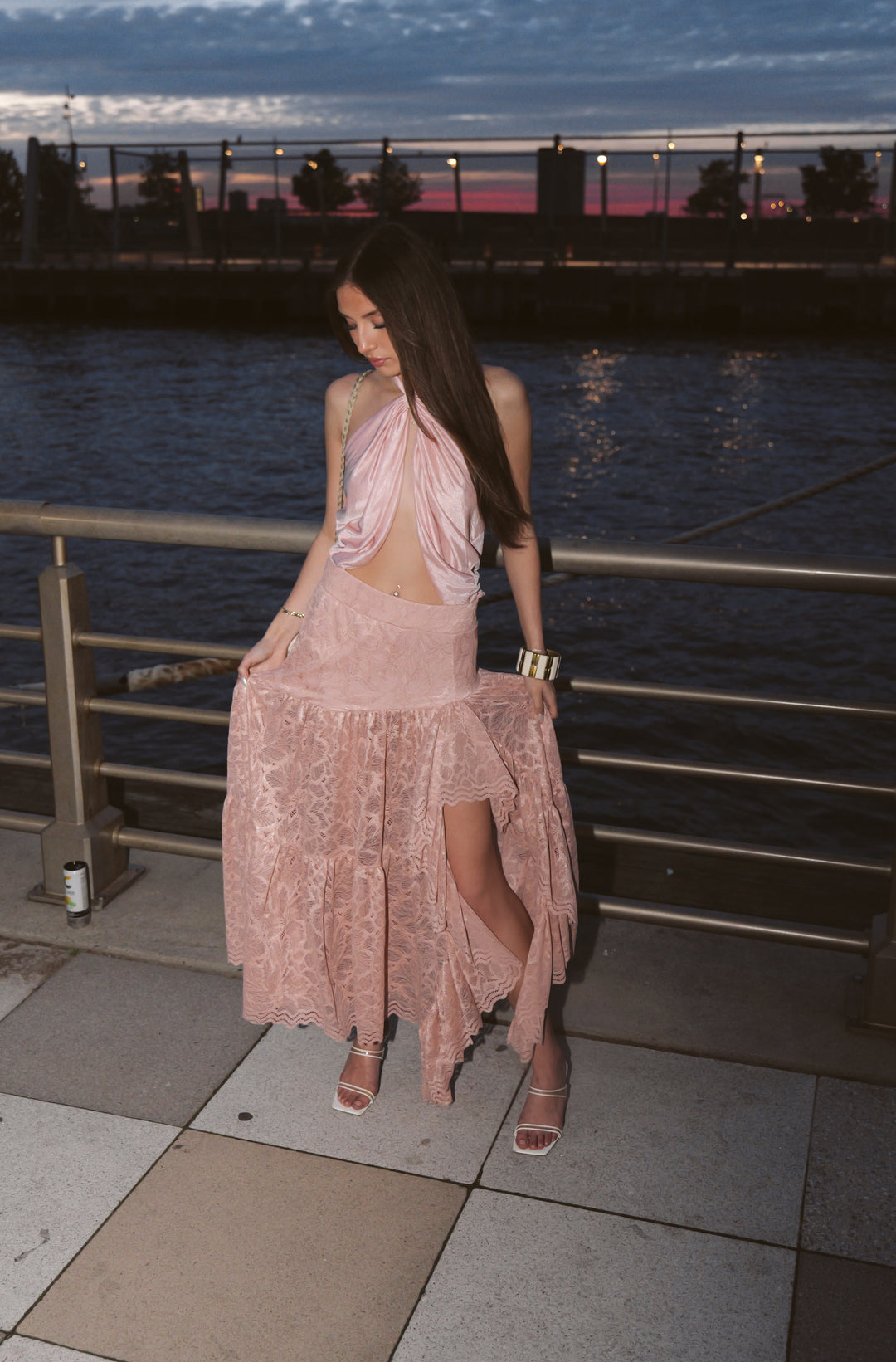 ROSE LACE SKIRT